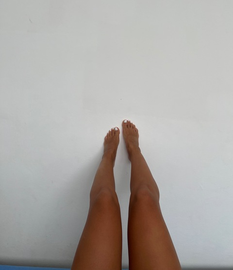 yourgirlreyhan @yourgirlreyhan cover picture